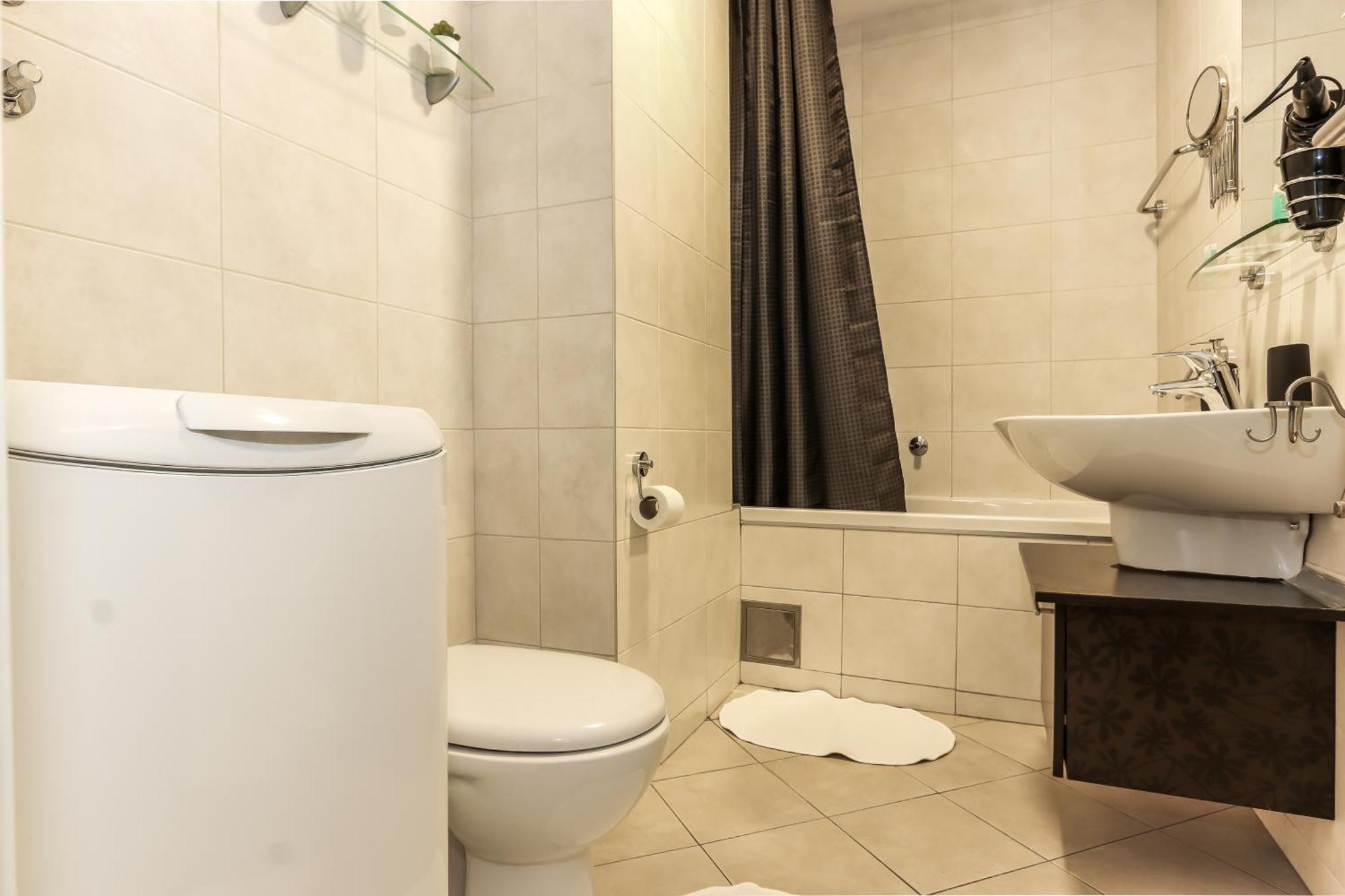 New Belgrade Apartments, Parking 5 Eur Per Day Экстерьер фото