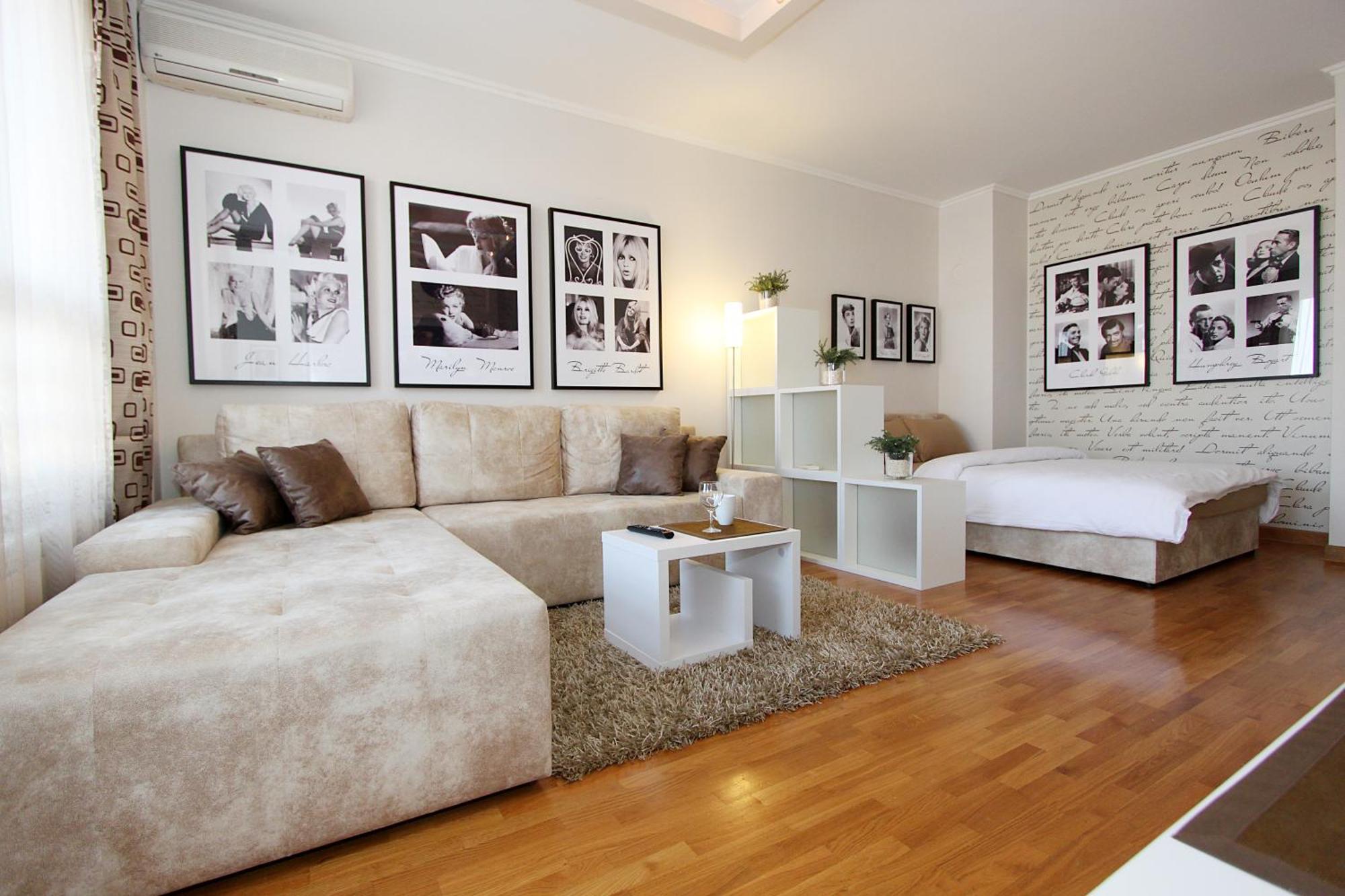 New Belgrade Apartments, Parking 5 Eur Per Day Номер фото